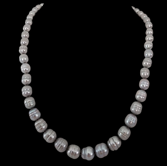 Vintage pearl necklace sterling silver ringed pearls in pale gray  A0008 -Q3